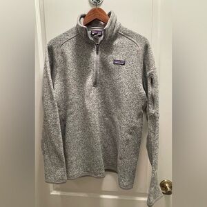 Patagonia Women’s Heather Gray Sweater
